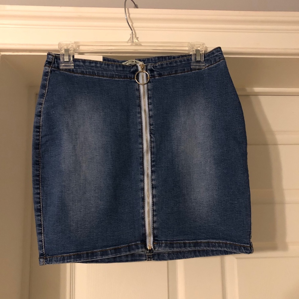 New, American Bazi zip up jean pencil skirt-Size M